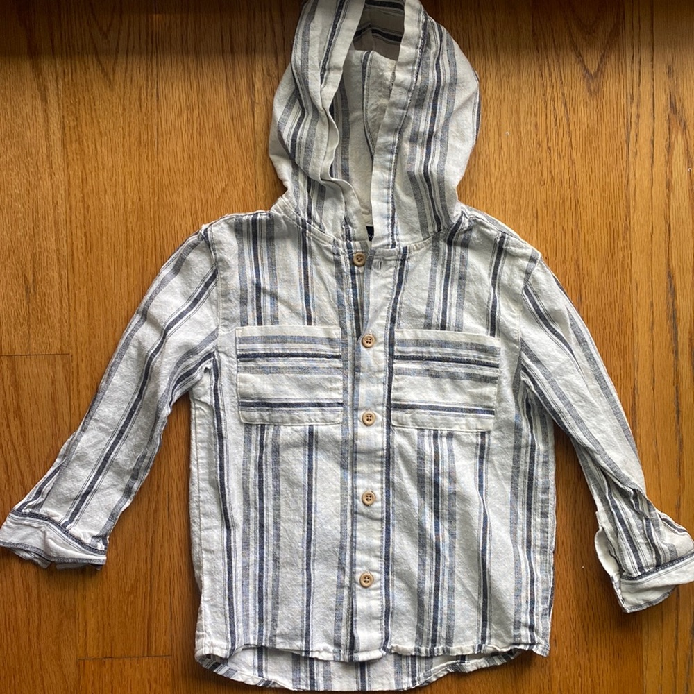 art class lightweight button down hooded linen blend shirt